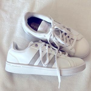 adidas Women's Grand Court Tennis Shoes